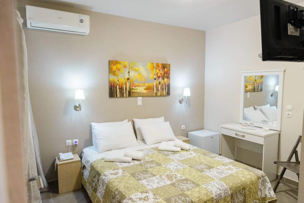 Lux Hotel Le Pirée Extérieur photo