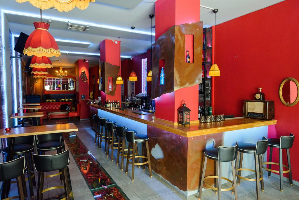 Lux Hotel Le Pirée Extérieur photo