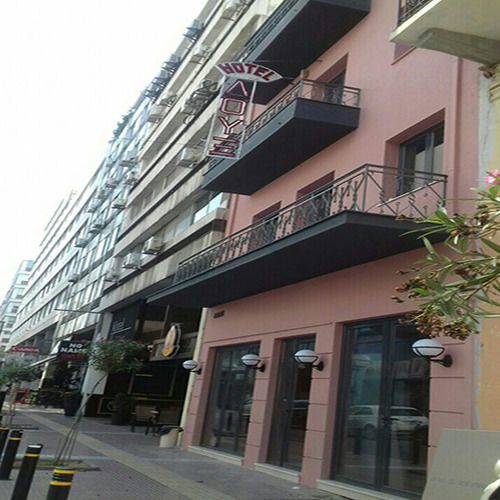 Lux Hotel Le Pirée Extérieur photo